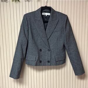 ZARA Gray Metallic Thread Cropped Blazer Size M